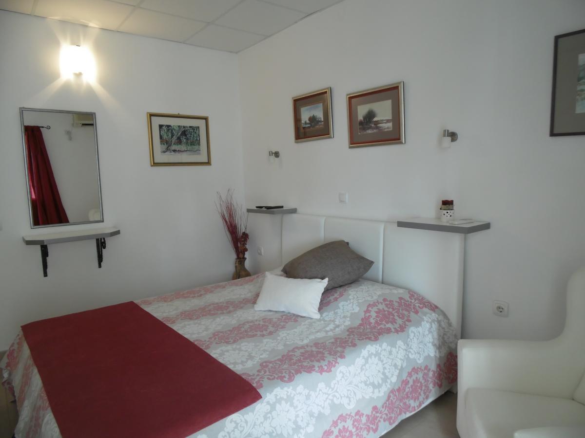 Apartments Slavica Jovanovic Sveti Stefan Ngoại thất bức ảnh