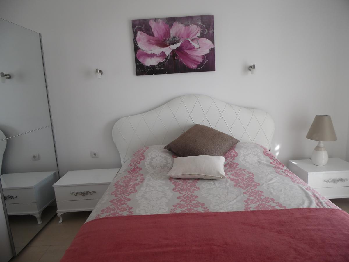 Apartments Slavica Jovanovic Sveti Stefan Ngoại thất bức ảnh