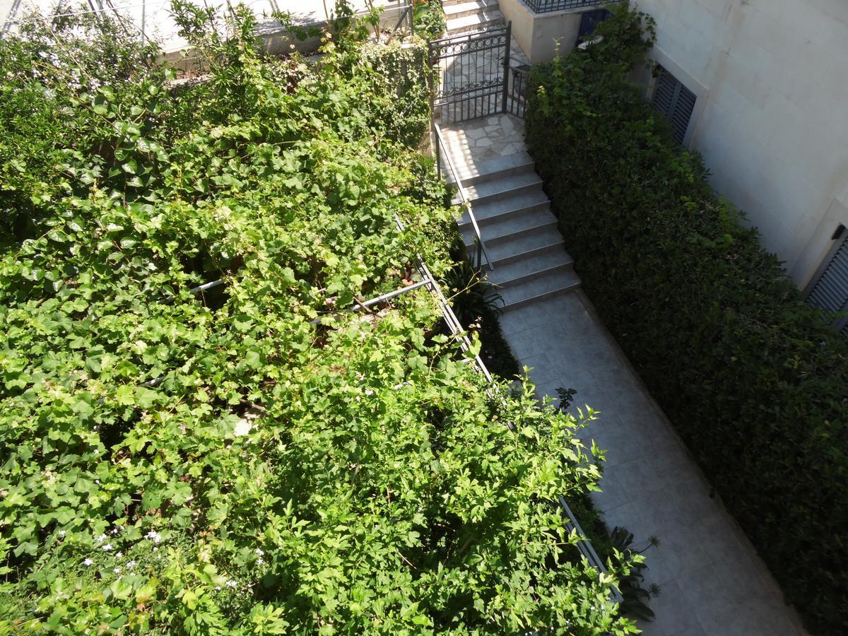 Apartments Slavica Jovanovic Sveti Stefan Ngoại thất bức ảnh